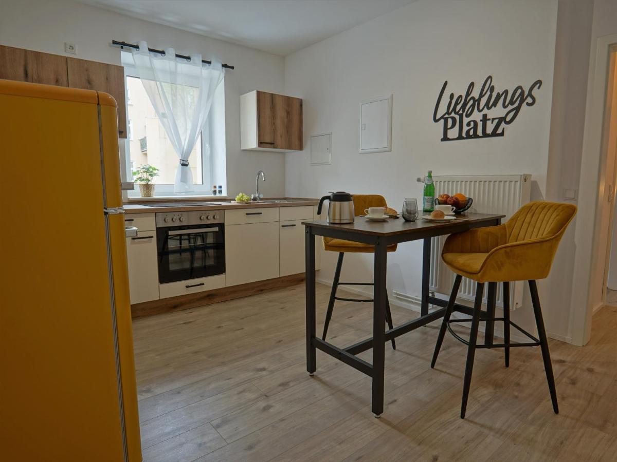 Апартаменты "Hogulu" Brandenburg, Balkon, Neustadt, Kueche, Wassernaehe - Parkplatz Inklusive Бранденбург Экстерьер фото