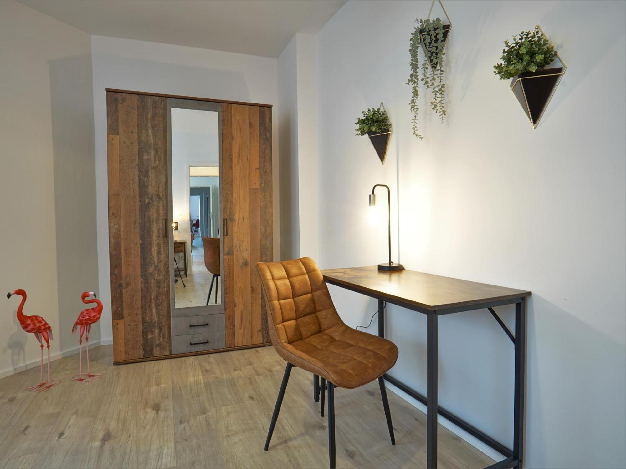 Апартаменты "Hogulu" Brandenburg, Balkon, Neustadt, Kueche, Wassernaehe - Parkplatz Inklusive Бранденбург Номер фото
