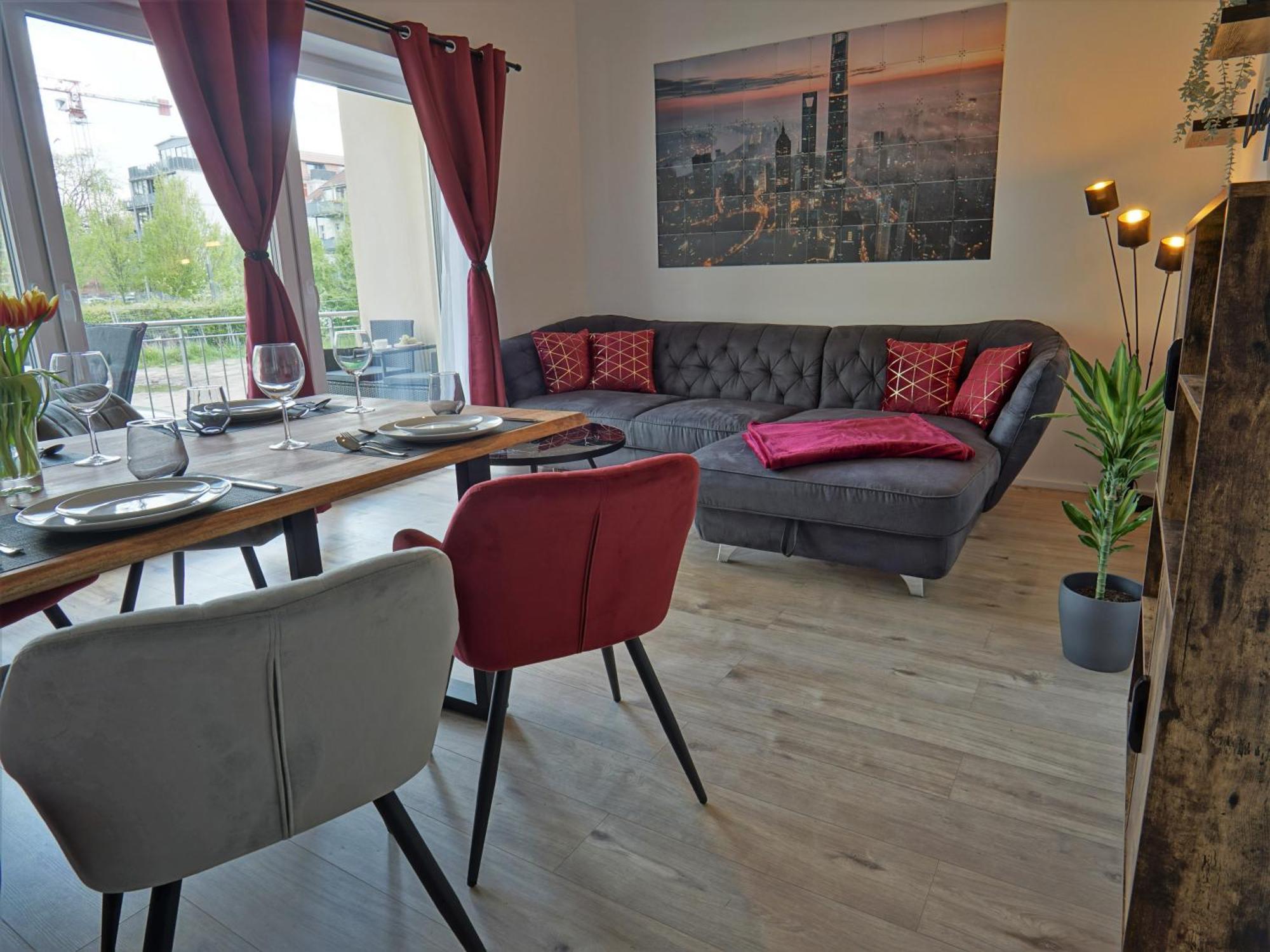 Апартаменты "Hogulu" Brandenburg, Balkon, Neustadt, Kueche, Wassernaehe - Parkplatz Inklusive Бранденбург Номер фото